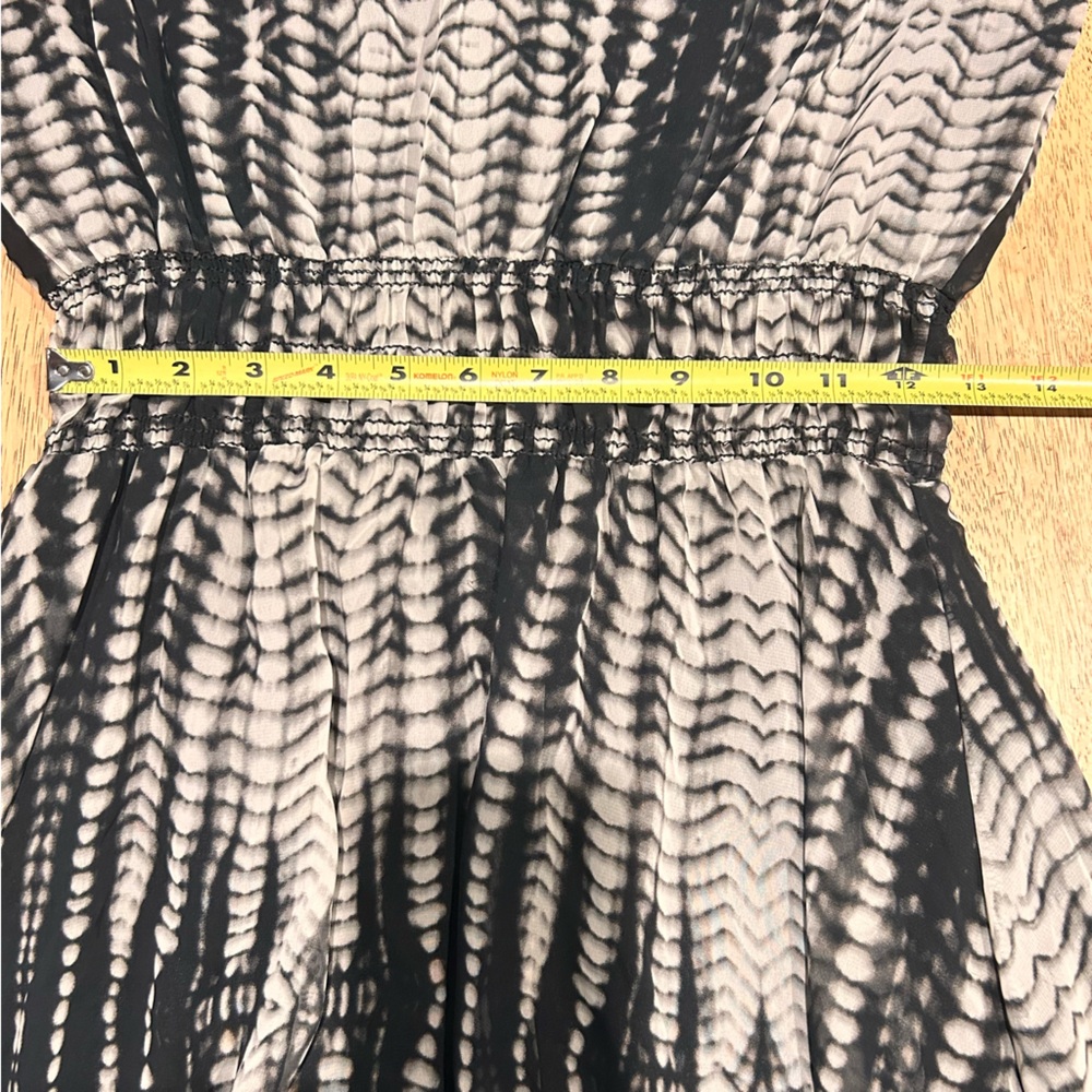 My Beloved Elegant Black and White Women's Midi Dress Size Large (fits like a M) - Picture 11 of 11